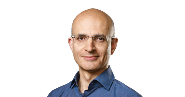 Sabih Khan Apple's New COO