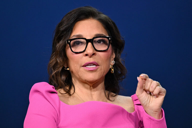 Surprise Exit at X: Yaccarino Steps Down Amid Grok Scandal & Musk Pressure